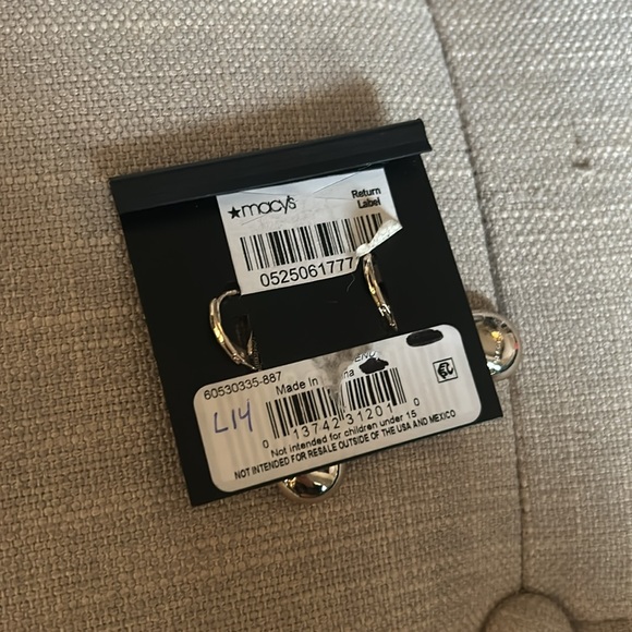 NEW Givenchy Vintage Gold Toned Drop Earrings - Picture 6 of 7